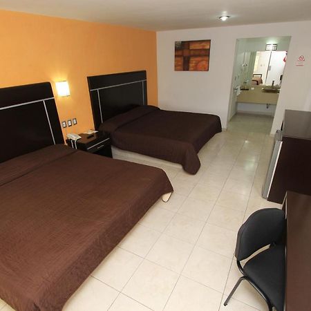 Hotel 5 Inn Silao Exterior foto