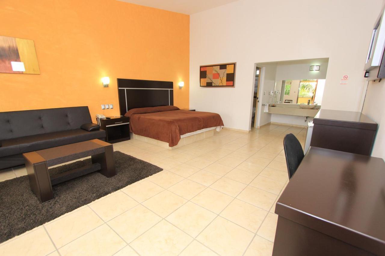 Hotel 5 Inn Silao Exterior foto